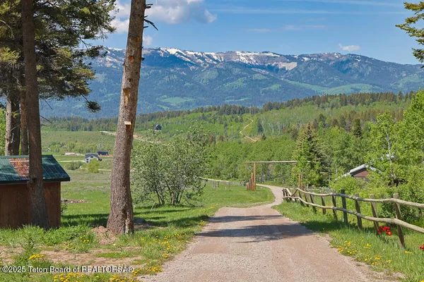 $799,000 | Lot 2 Stewart Trail, Etna, WY 83118