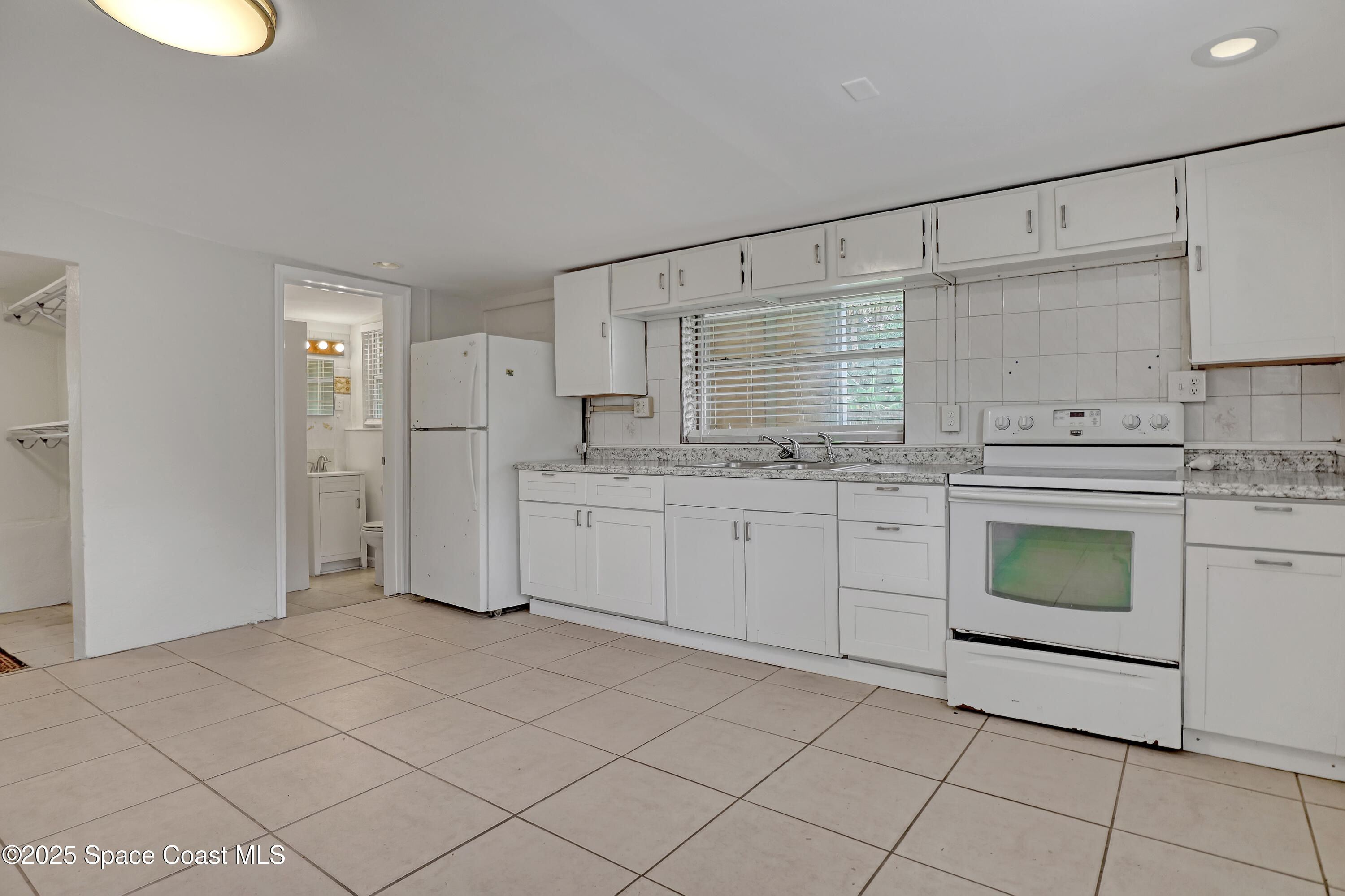 208 Capron Road Cocoa, FL 32927 - Photo 13 of 40 208 Capron (27)