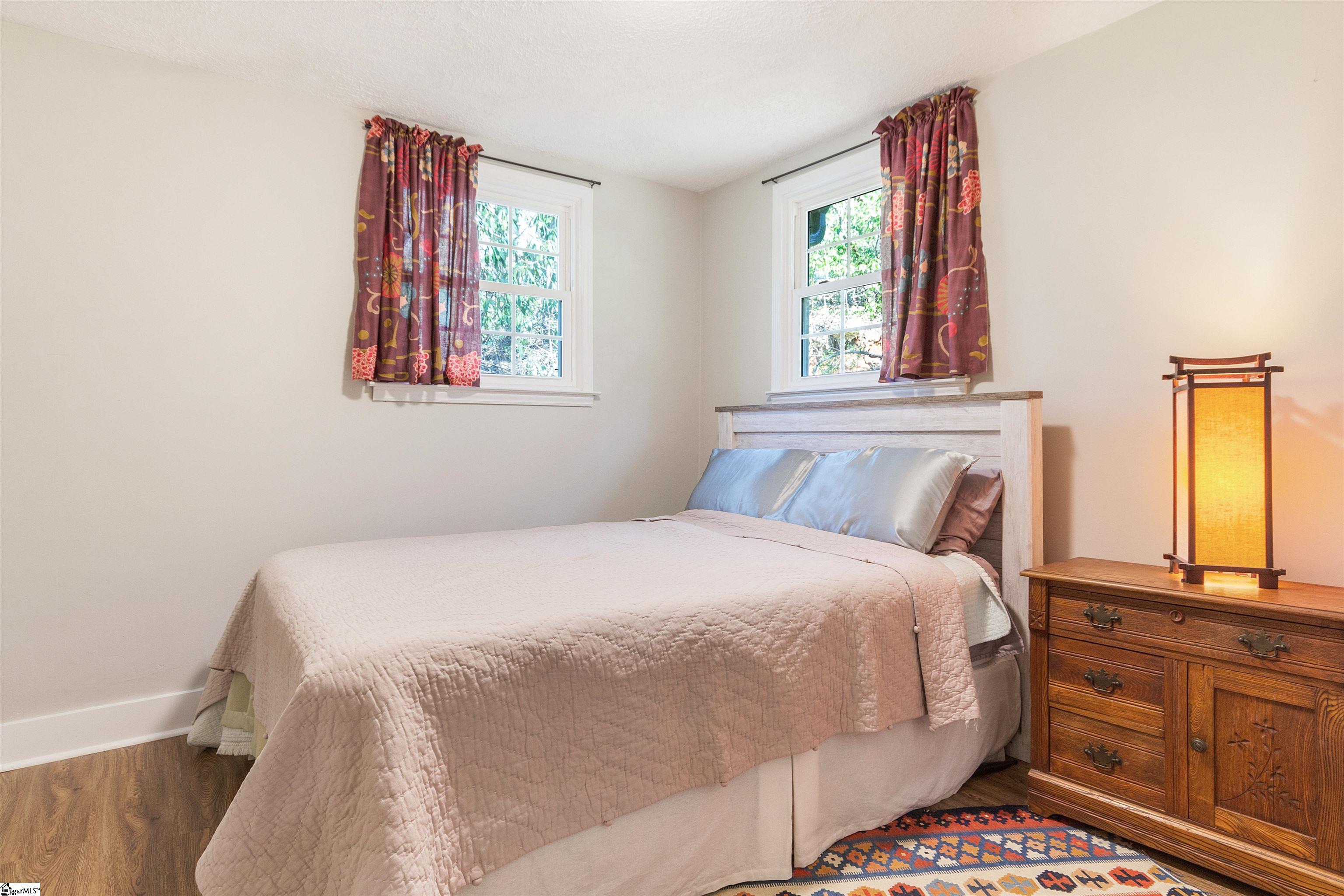 253 Pinnacle Lake Road Marietta, SC 29661 - Photo 11 of 24