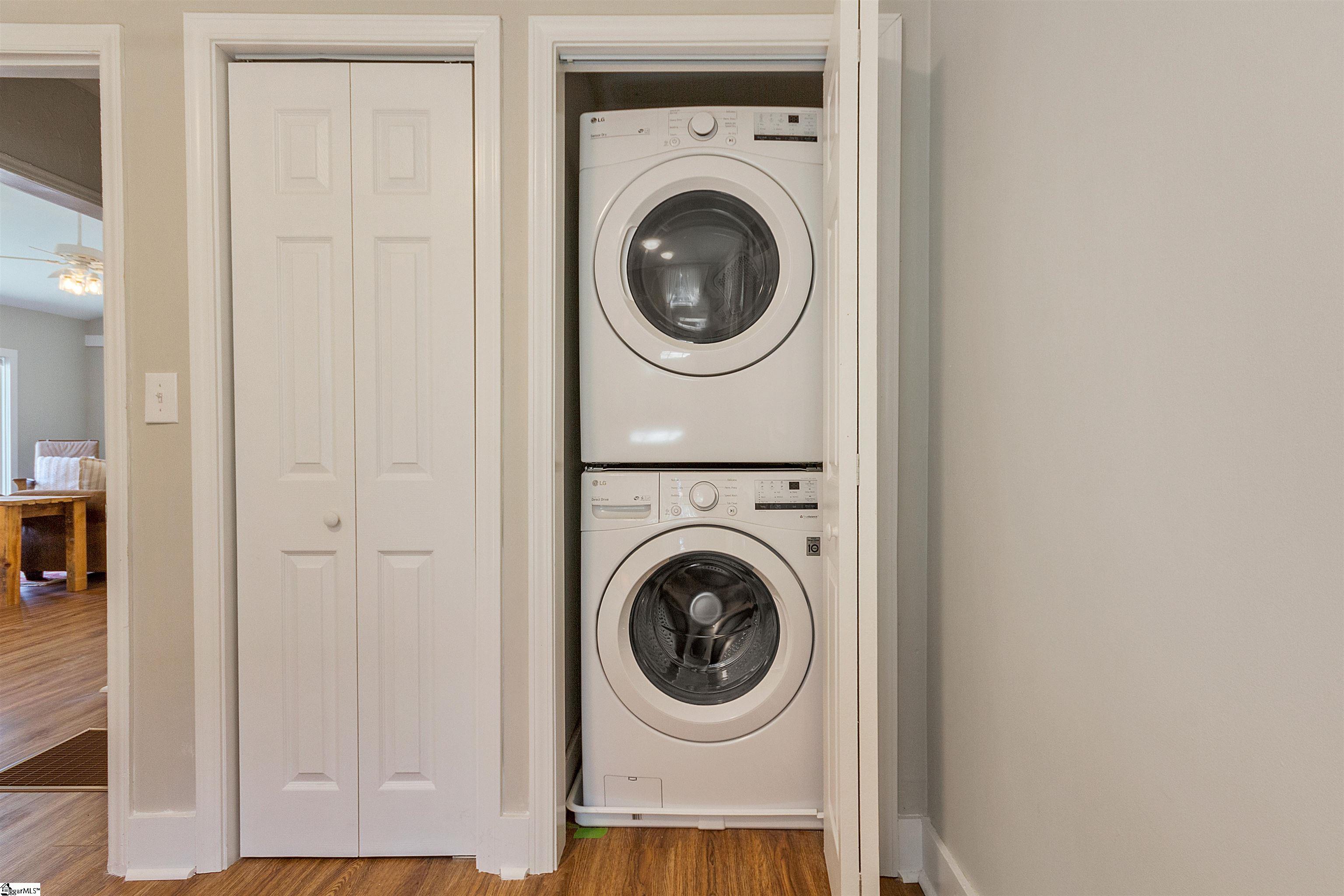 253 Pinnacle Lake Road Marietta, SC 29661 - Photo 12 of 24