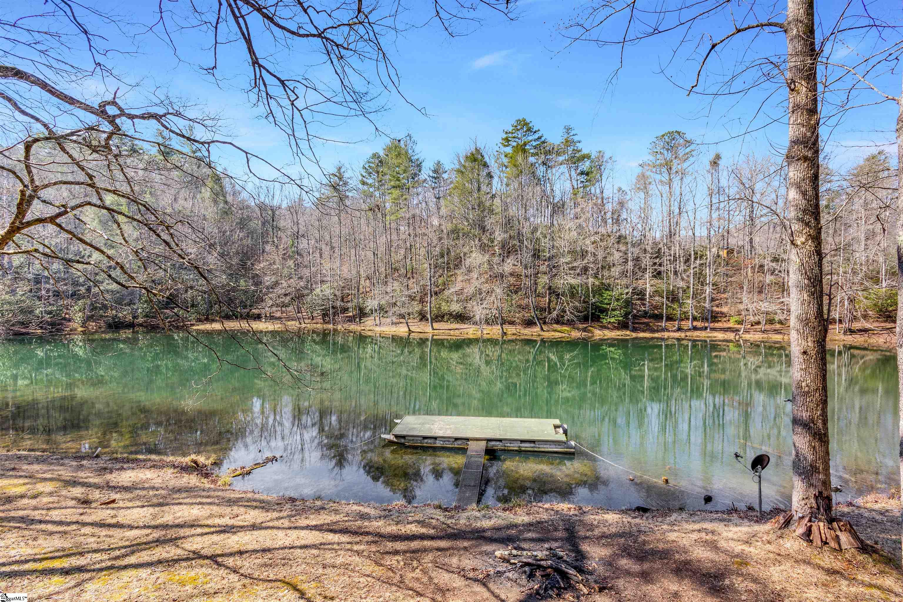 253 Pinnacle Lake Road Marietta, SC 29661 - Photo 2 of 24