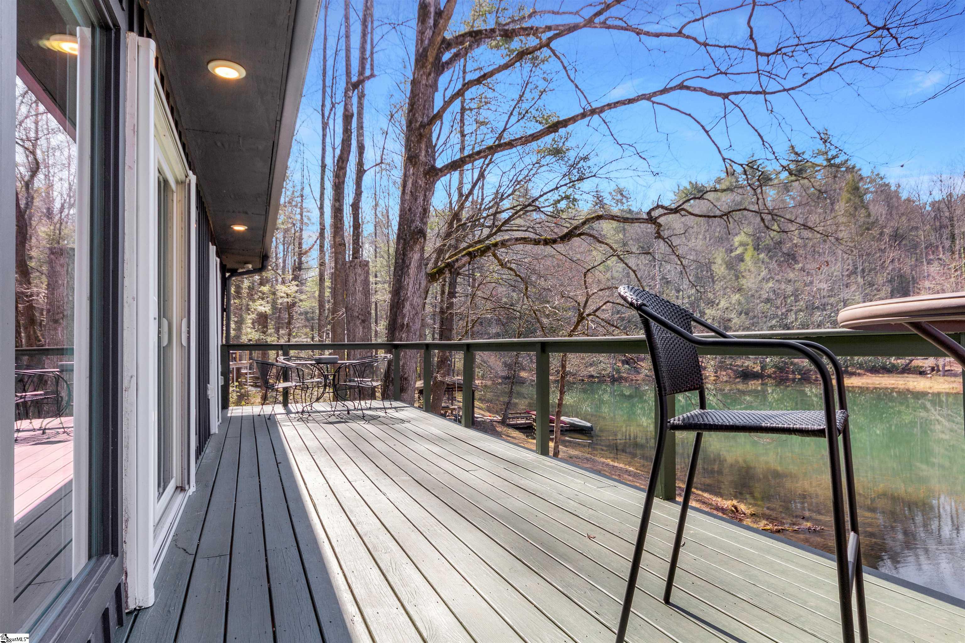 253 Pinnacle Lake Road Marietta, SC 29661 - Photo 6 of 24