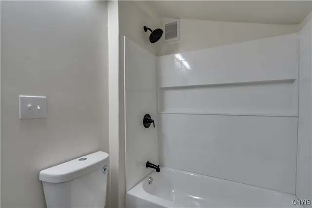 $2,100 | 29538 Maple Street, Le Ray, NY 13612