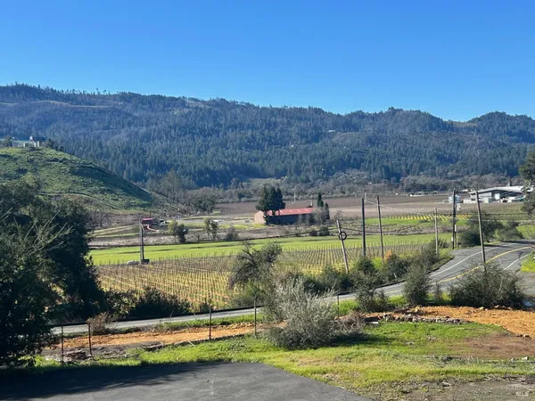 $579,500 | 4498 Silverado Trail North, Calistoga, CA 94515