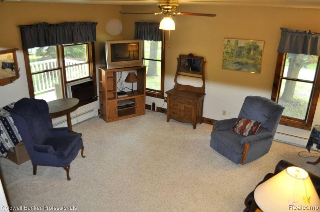 13247 Lone Tree Road Hartland, MI 48353 - Photo 21 of 70 _DSC0392.jpg