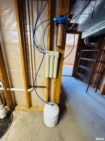 $263,000 | 21 Bricker Circle, Avon, IL 61415