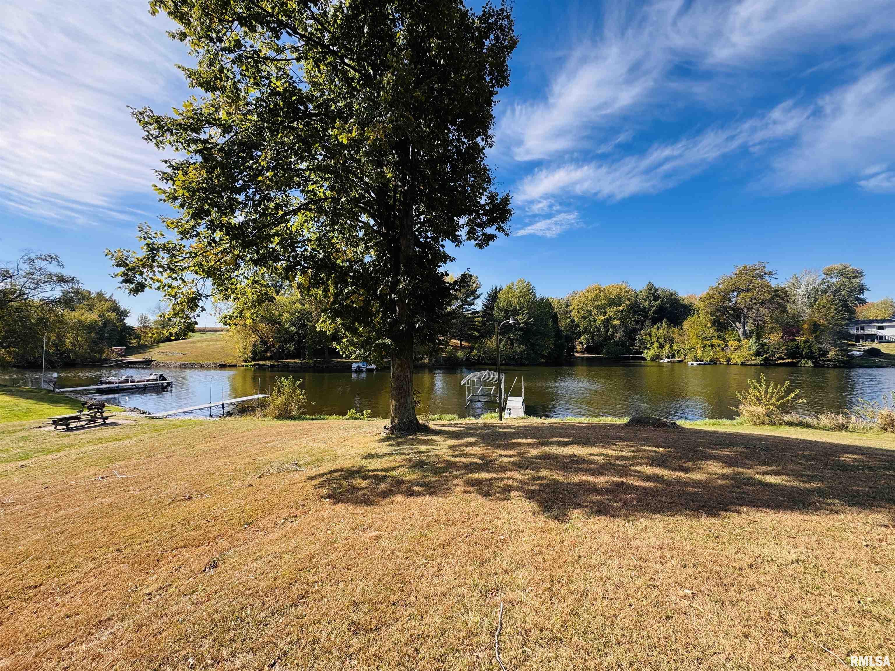 21 Bricker Circle Avon, IL 61415 - Photo 4 of 7