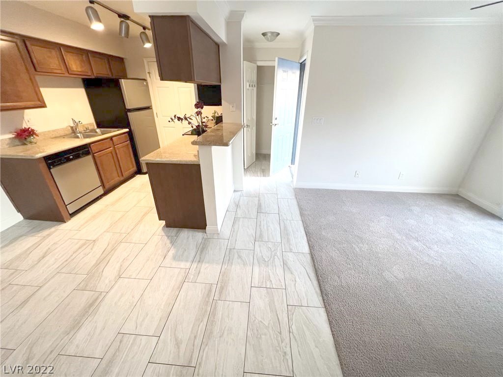 3135 South Mojave Road, Unit 241 Las Vegas, NV 89121 - Photo 2 of 15