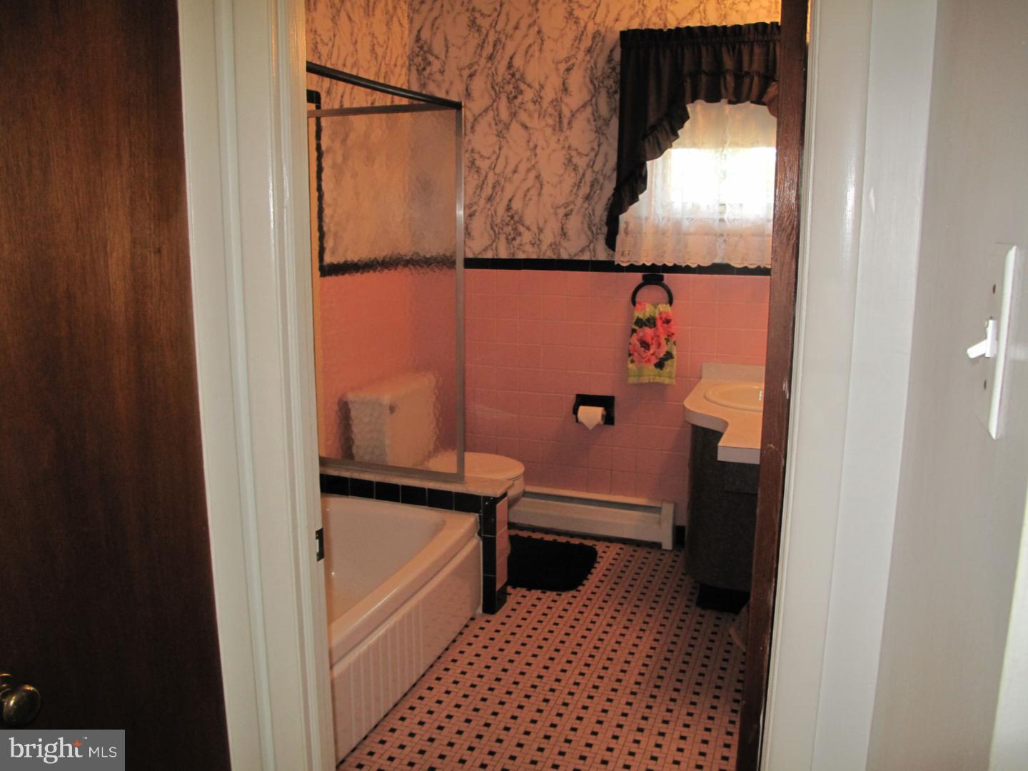 306 Rumpf Avenue Penndel, PA 19047 - Photo 13 of 24 Bathroom