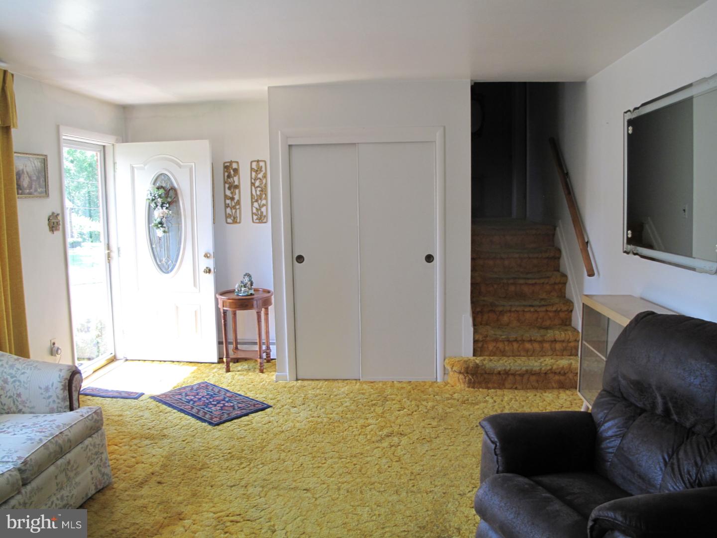 306 Rumpf Avenue Penndel, PA 19047 - Photo 4 of 24 Living Room