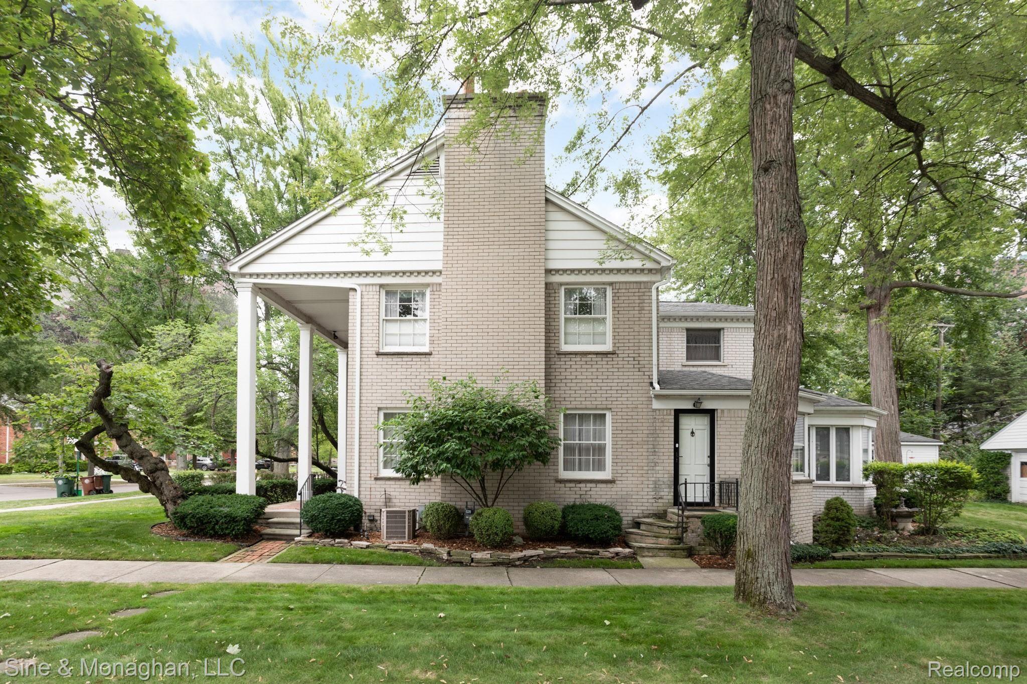 1747 Littlestone Road Grosse Pointe, MI 48236 - Photo 21 of 22 3.jpg