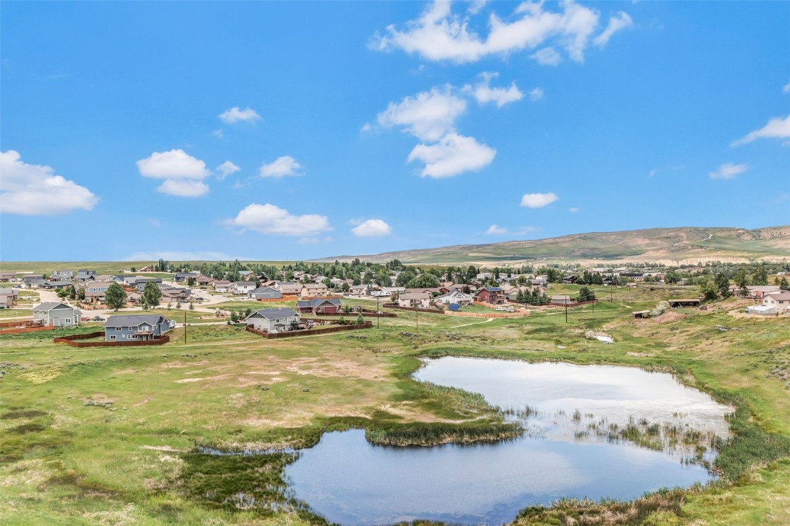 354 Lake View Road Hayden, CO 81639 - Photo 9 of 10 a view of a ocean with city