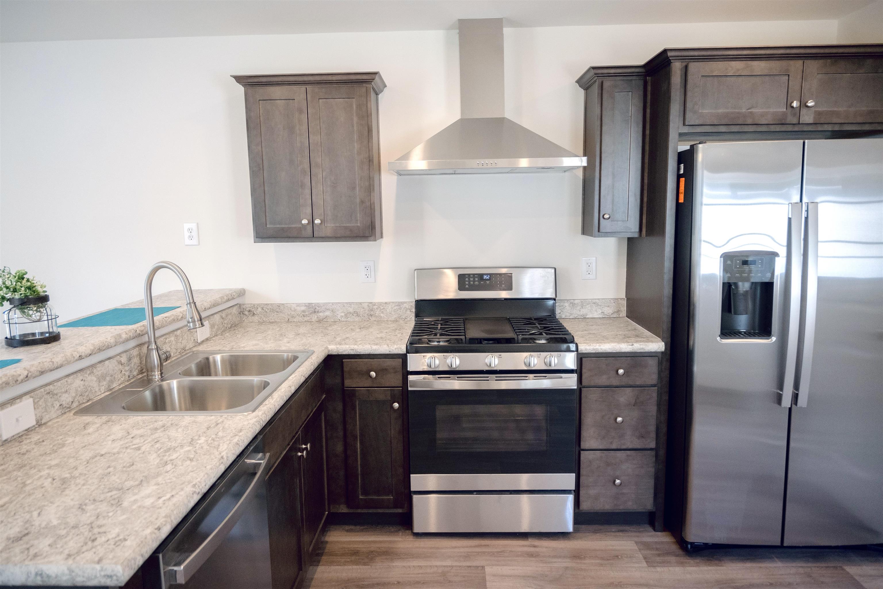 40 Hampton Road, Unit B1 Exeter, NH 03833 - Photo 29 of 31
