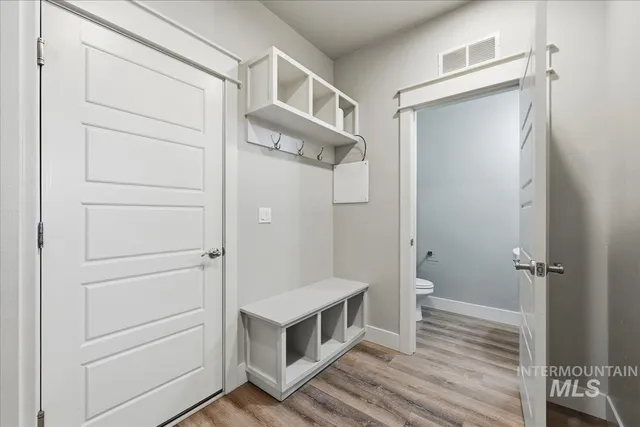 $779,900 | 92 South Ravine Way, Nampa, ID 83687