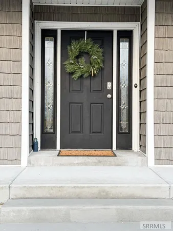 $779,500 | 634 North 3200 East, Menan, ID 83434