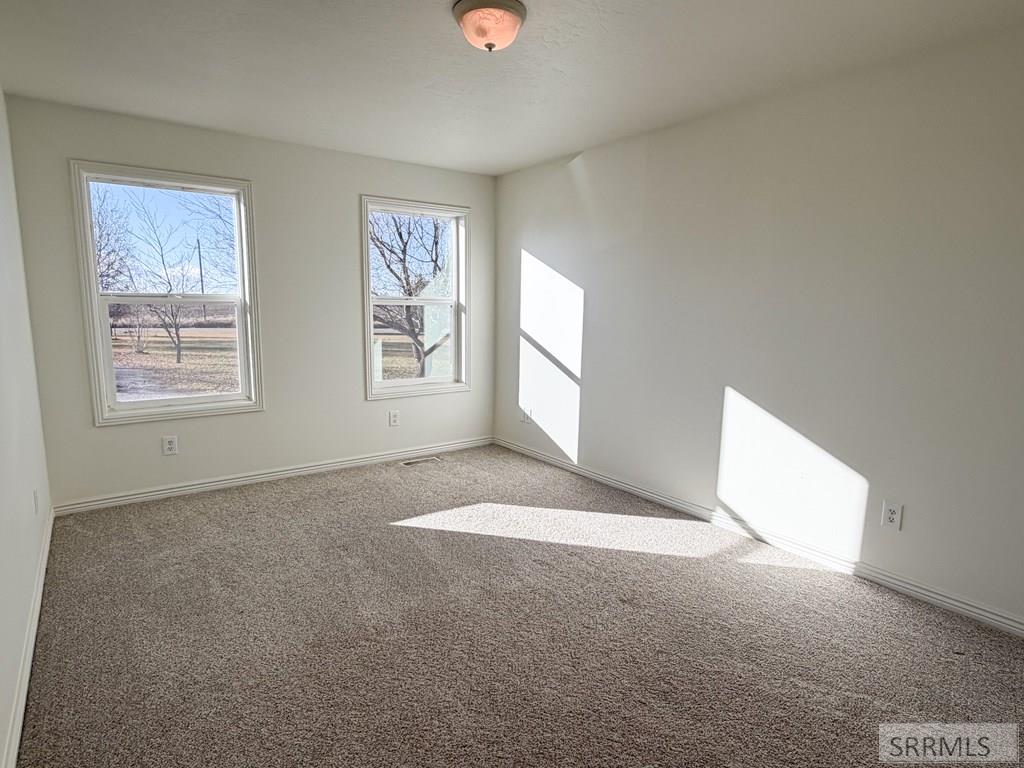 634 North 3200 East Menan, ID 83434 - Photo 19 of 44