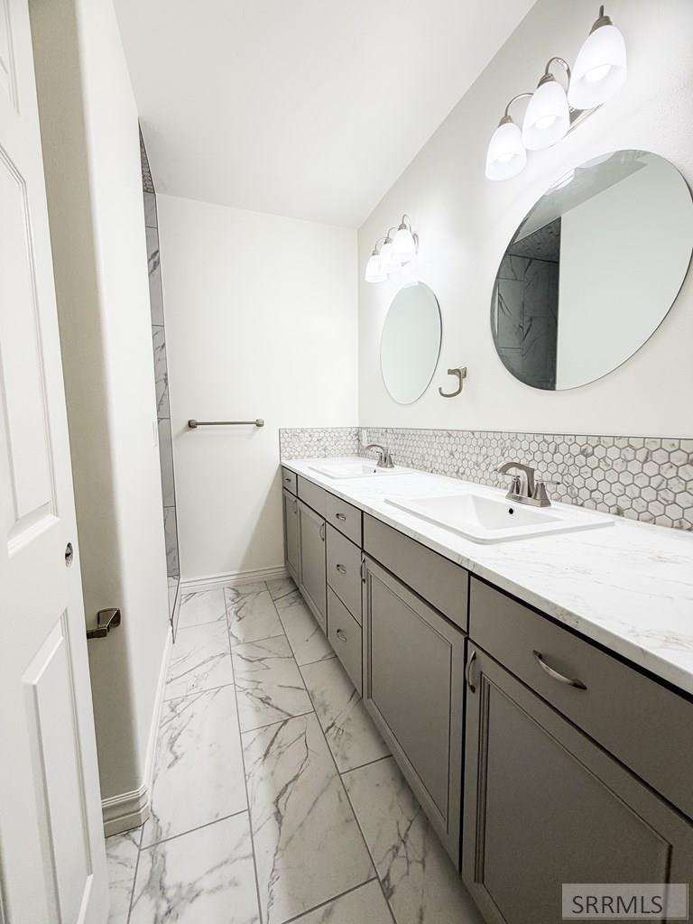 634 North 3200 East Menan, ID 83434 - Photo 34 of 44