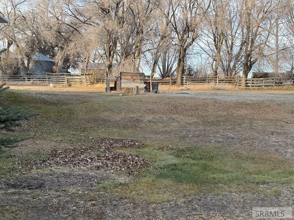 634 North 3200 East Menan, ID 83434 - Photo 38 of 44