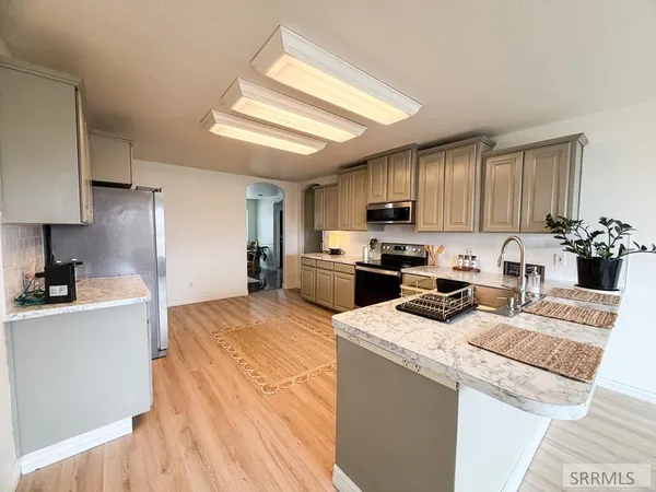 $779,500 | 634 North 3200 East, Menan, ID 83434