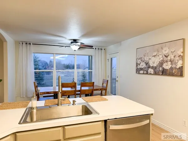 $779,500 | 634 North 3200 East, Menan, ID 83434