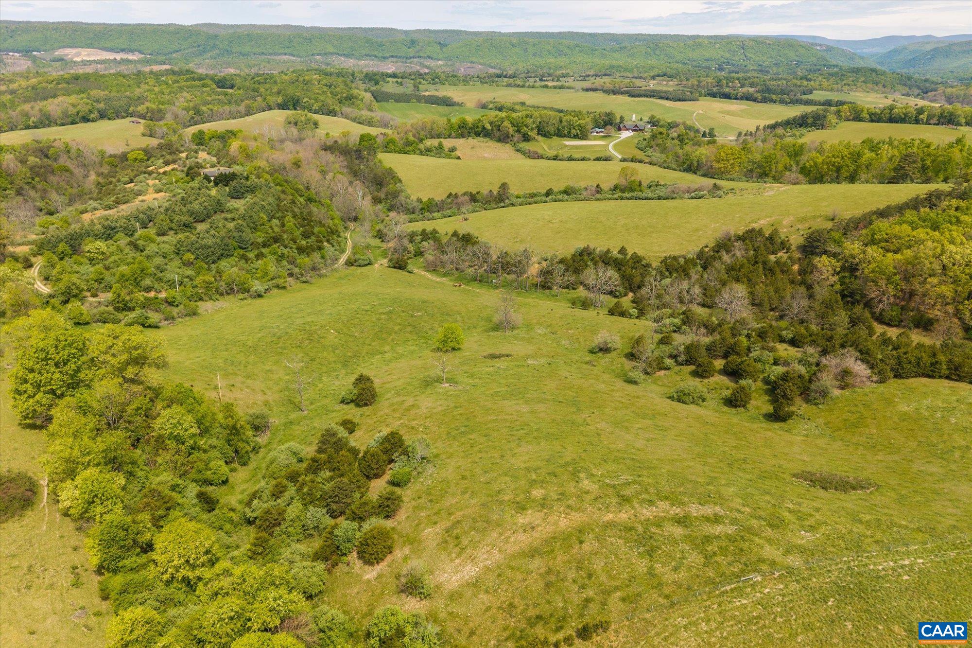 7360 Neck Creek Road Belspring, VA 24058 - Photo 47 of 62 Gallery Image 47