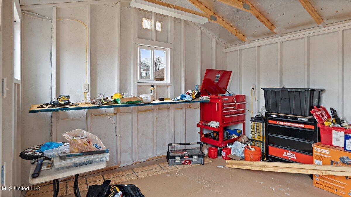 628 Oak Ridge Way Pearl, MS 39208 - Photo 25 of 29 Workshop Interior