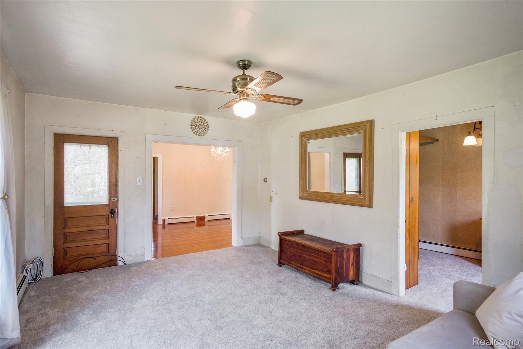 10544 Whitewood Road Pinckney, MI 48169 - Photo 11 of 25 11.jpg