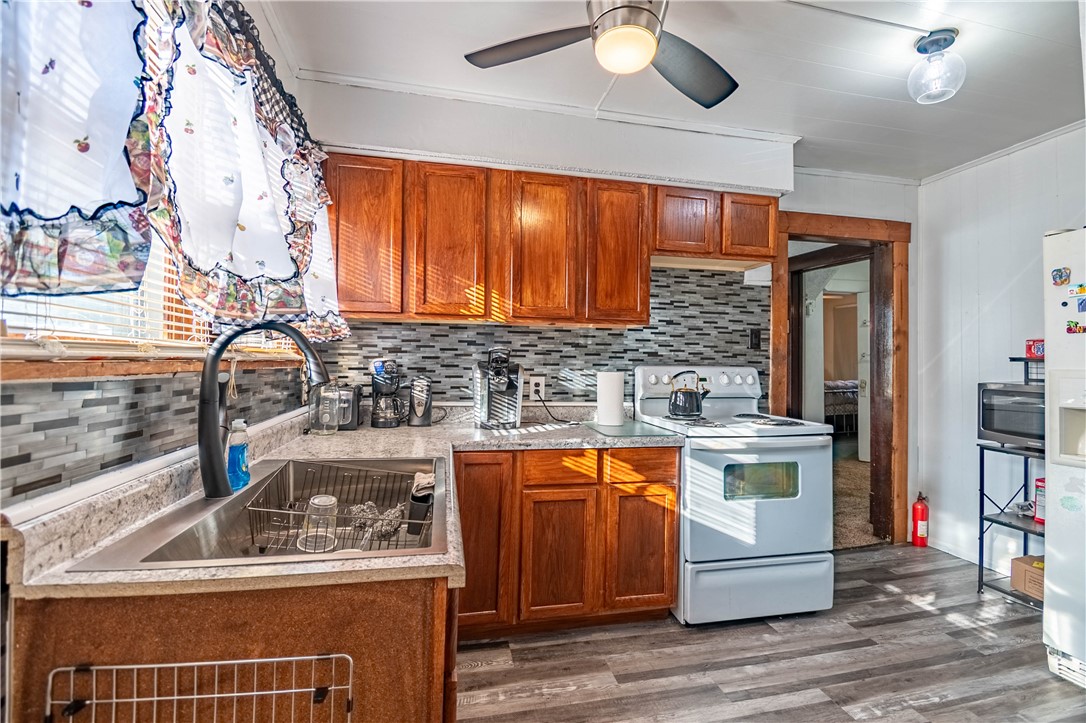 396 South Mc Clellan Avenue Decatur, IL 62522 - Photo 9 of 21
