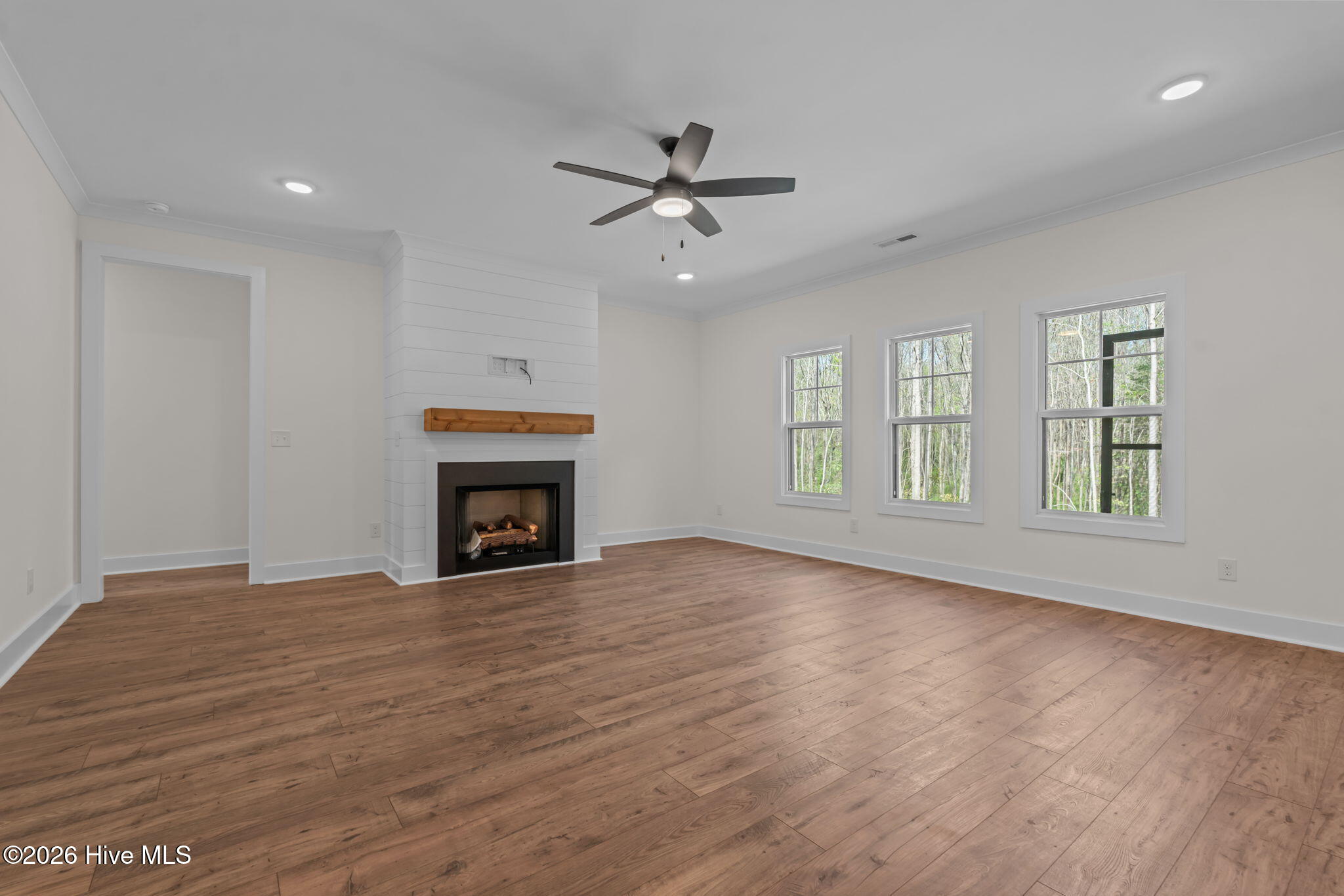 355 Shaw Road Cameron, NC 28326 - Photo 11 of 46 Superior Homes of the Sandhills 'SAGE' (3,221SqFt)