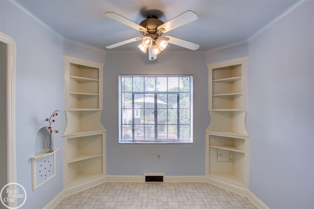 271 Moran Road Grosse Pointe Farms, MI 48236 - Photo 25 of 41
