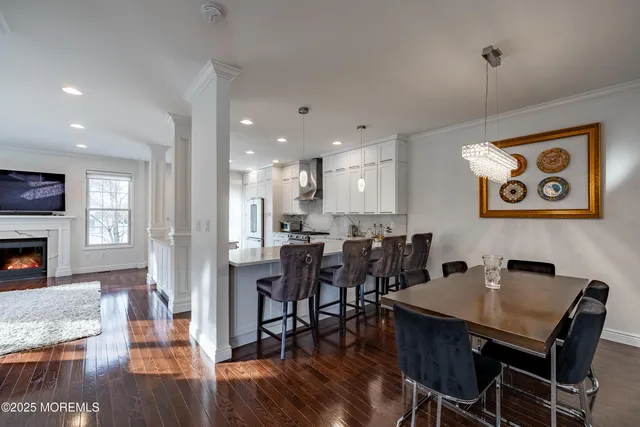 $849,900 | 216 Deepwater Circle, Manalapan, NJ 07726