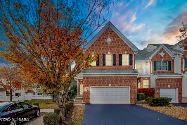 $849,900 | 216 Deepwater Circle, Manalapan, NJ 07726