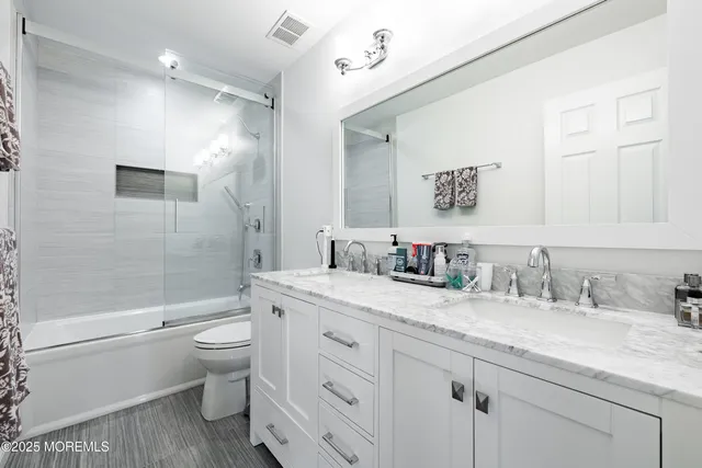 $849,900 | 216 Deepwater Circle, Manalapan, NJ 07726