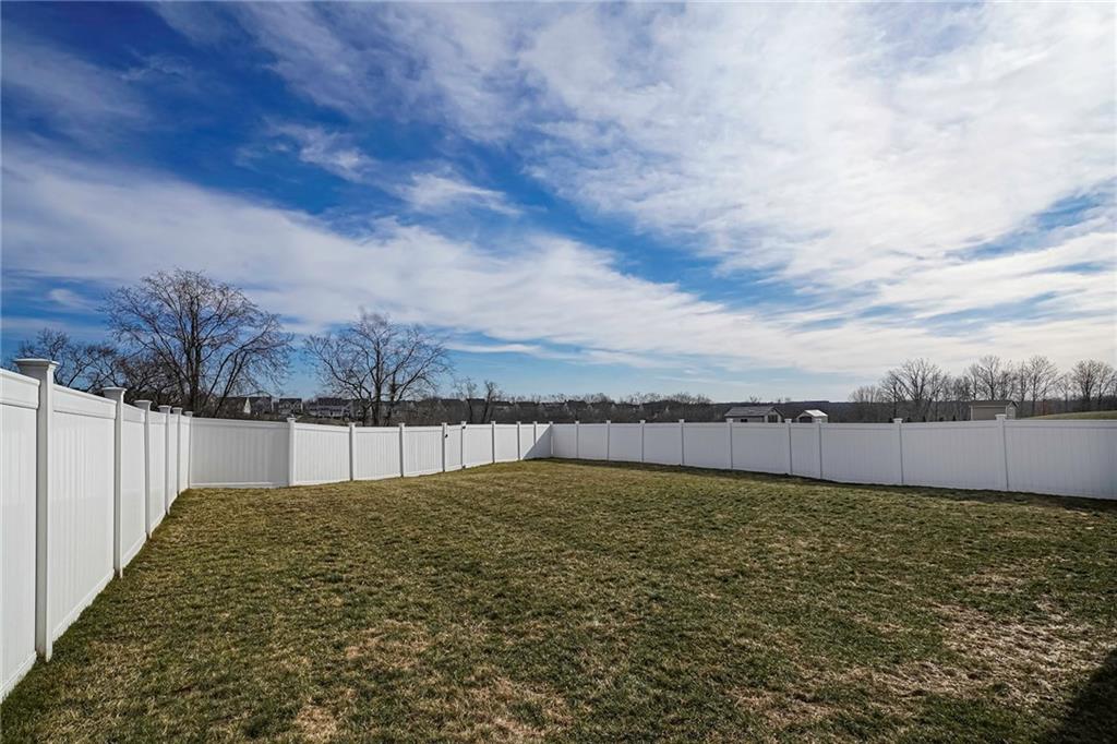 349 Ranchero Drive Moon Township, PA 15108 - Photo 2 of 25 Gallery Image 2