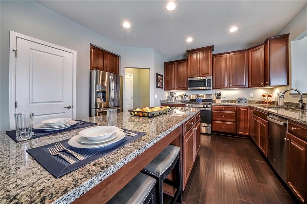 349 Ranchero Drive Moon Township, PA 15108 - Photo 8 of 25 Gallery Image 8
