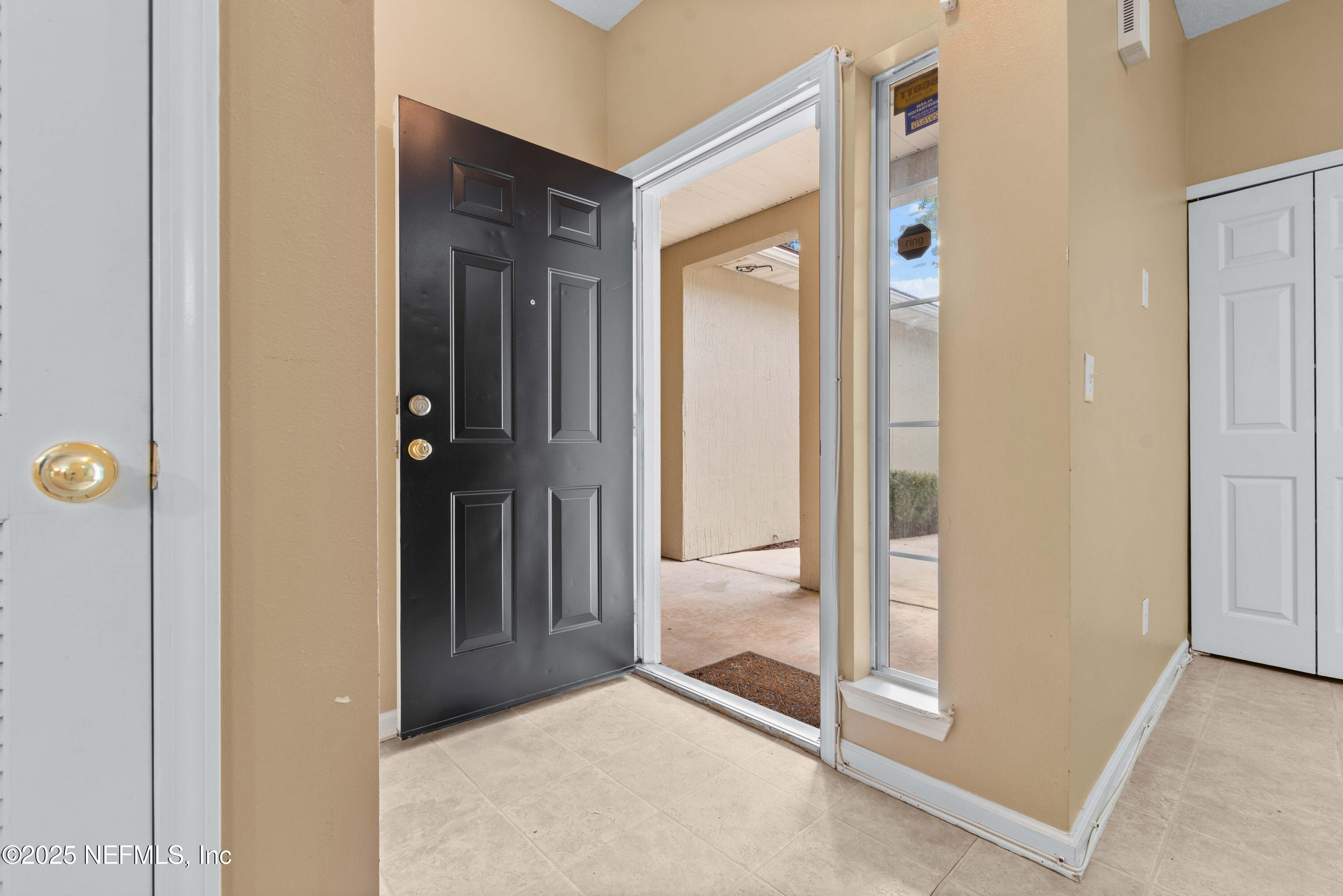 7831 Melvin Road Jacksonville, FL 32210 - Photo 4 of 13 Entry Foyer