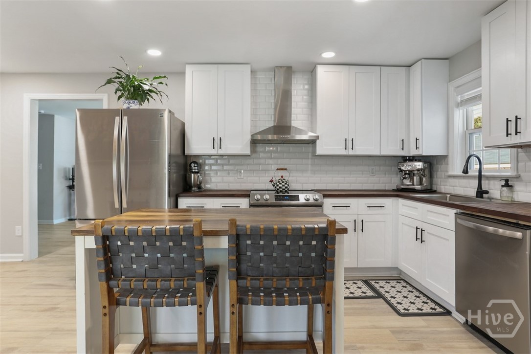 1907 East 64th Street Savannah, GA 31404 - Photo 6 of 24