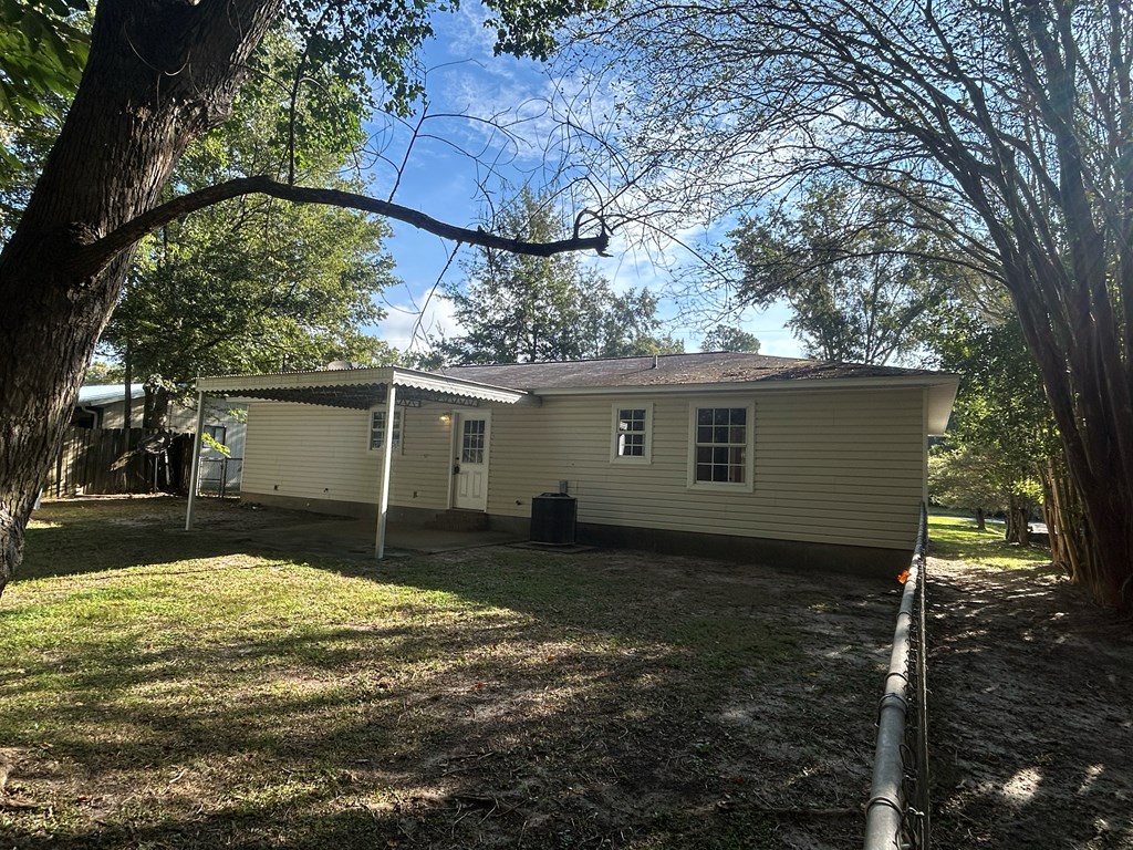 2205 Aberdeen Road Dothan, AL 36301 - Photo 11 of 31