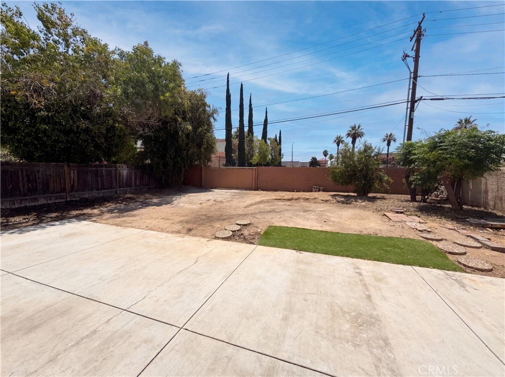 1774 Seventh Street Riverside, CA 92507 - Photo 13 of 14