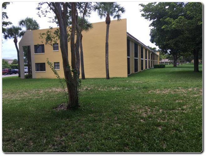 101 Meadows Circle, Unit 101 Boynton Beach, FL 33436 - Photo 12 of 12 rear