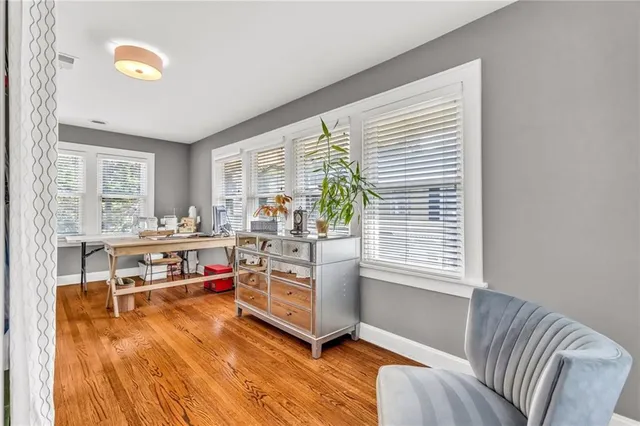 $993,500 | 4975 Ward Parkway, Kansas City, MO 64112