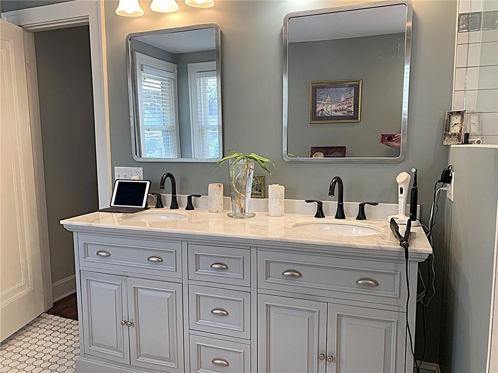 4975 Ward Parkway Kansas City, MO 64112 - Photo 22 of 62