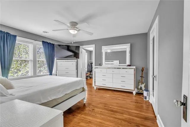 $993,500 | 4975 Ward Parkway, Kansas City, MO 64112