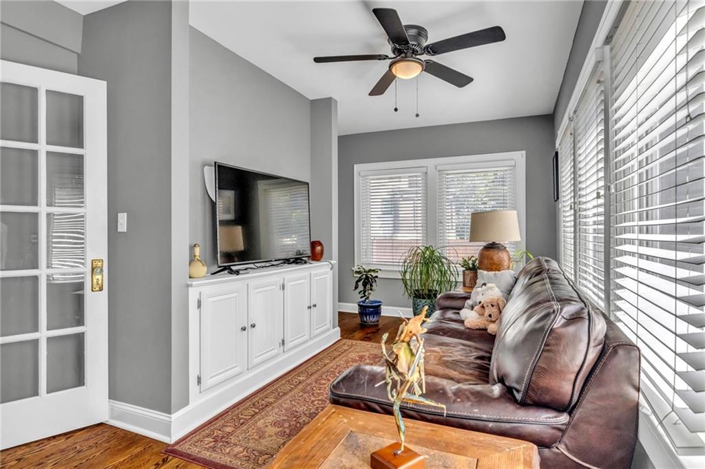 4975 Ward Parkway Kansas City, MO 64112 - Photo 6 of 62