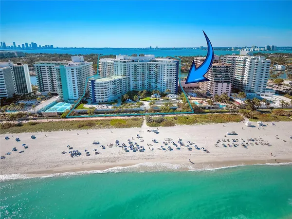$3,500 | 5161 Collins Avenue, Unit 411, Miami Beach, FL 33140