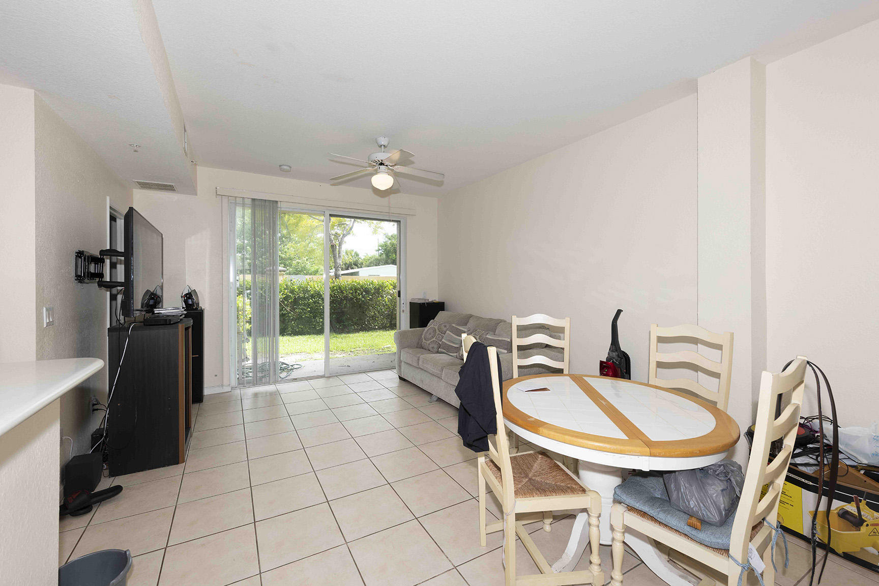 1956 Freeport Drive Riviera Beach, FL 33404 - Photo 2 of 15 2018-06-14-019