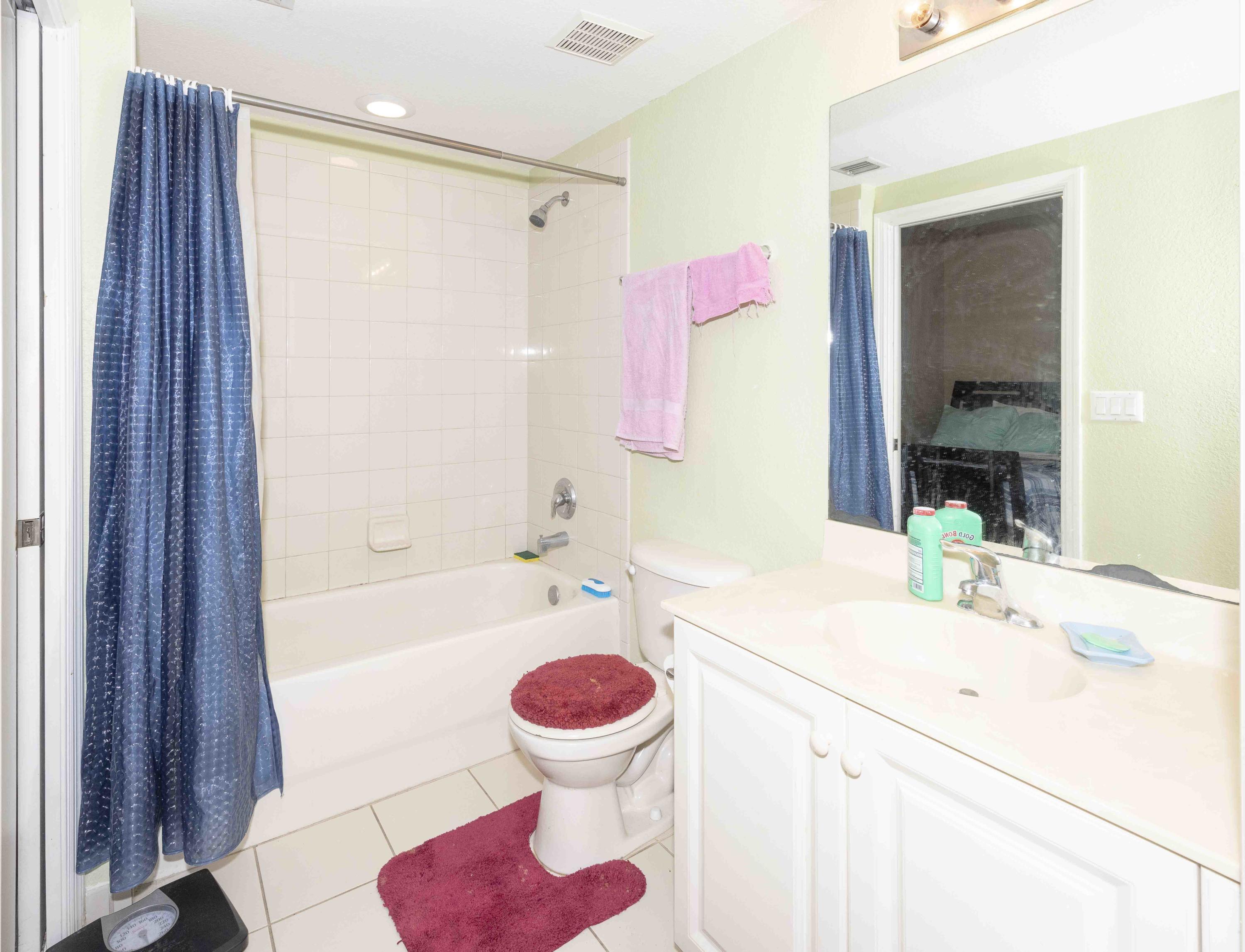 1956 Freeport Drive Riviera Beach, FL 33404 - Photo 6 of 15 2018-06-14-004