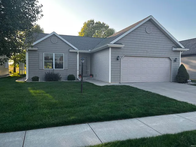 $279,500 | 1217 Park Meadows Drive, Goshen, IN 46526