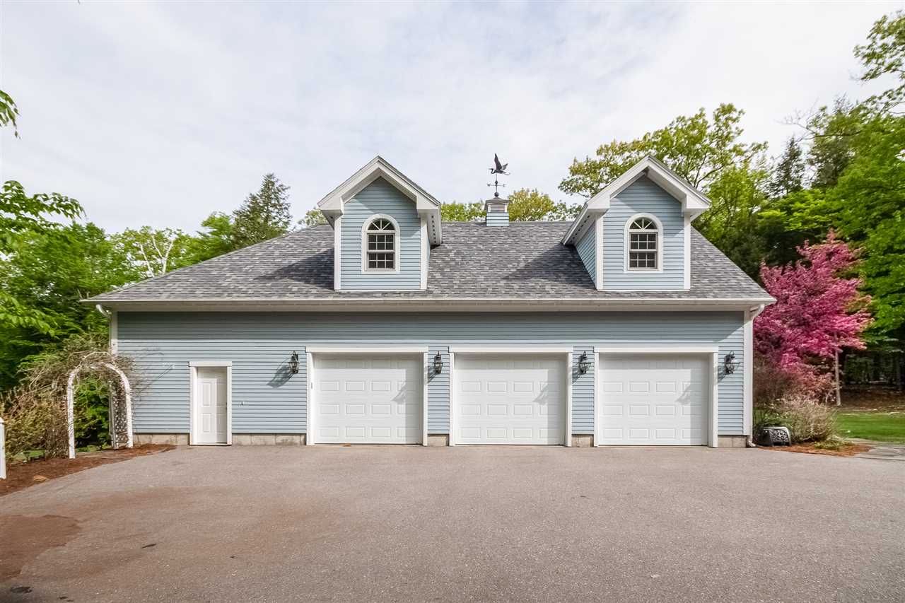 26 Lake Country Road Meredith, NH 03253 - Photo 3 of 39 Gallery Image 3