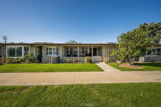 $399,000 | 1201 Oakmont Road, Unit 196H, Seal Beach, CA 90740